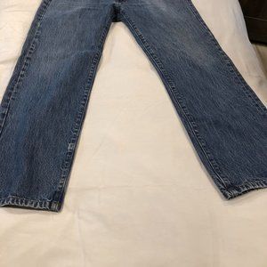 CHAPS Jeans Men's Relaxed Fit Straight Leg Jean